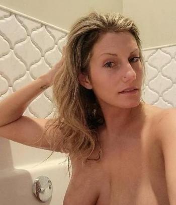 515-523-4965, 33  female escort, Houma